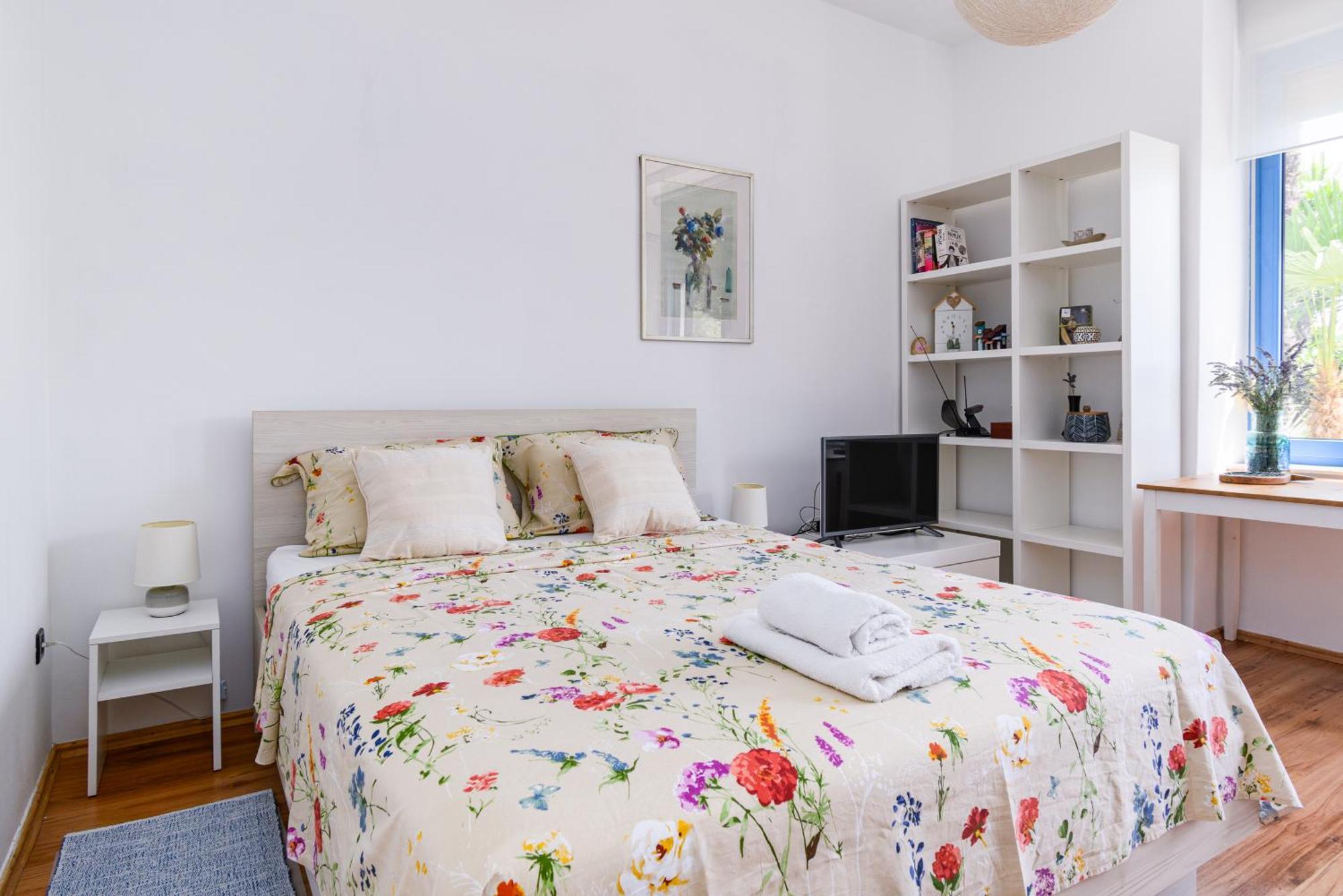 Zara Apartment
